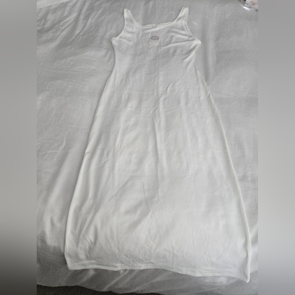 White ribbed thank dress